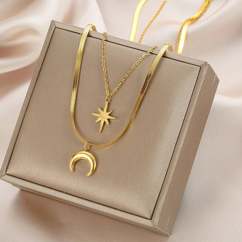 2-in-1 Necklace with Sun and Moon Pendant